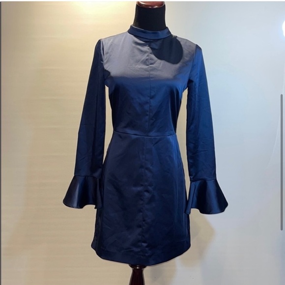 Zara Sz XS Satin Backless Dress in Navy Blue - Picture 5 of 15